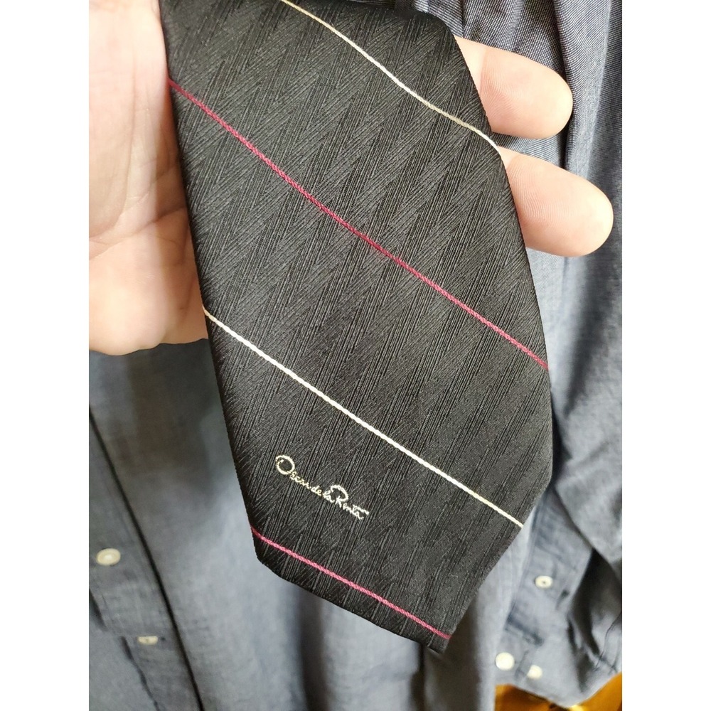 Oscar de la Renta Necktie‎ Mens Black Pink White Striped Silk Blend Designer Tie